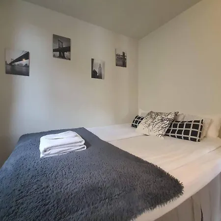 Apartment Remarkable 2-bed Ap Next To Central Station *