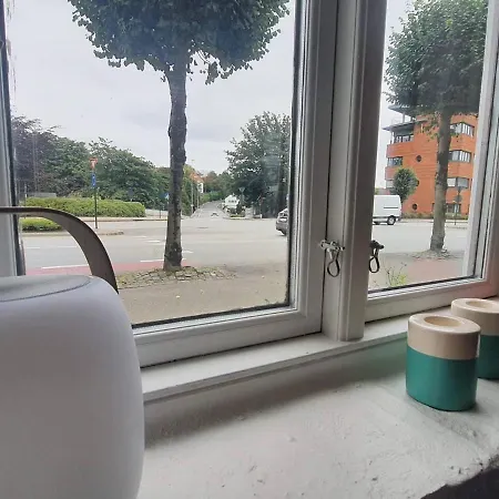 Remarkable 2-bed Ap Next To Central Station Apartman Stavanger